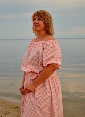Womanly bride Nadejda from Kiev (Ukraine), 49 yo, hair color blonde