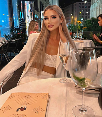 Special bride Irina from Prague (Czech Republic), 31 yo, hair color blonde
