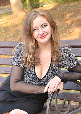 Tender woman Ol'ga from Simferopol (Russia), 41 yo, hair color light brown