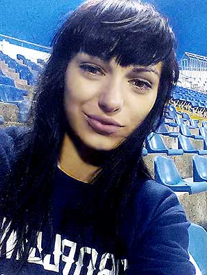 Responcible lady Yana from Poltava (Ukraine), 29 yo, hair color peroxide blonde