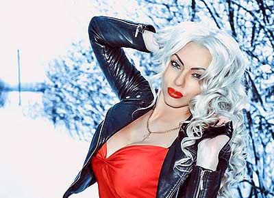 Smart bride Elena from Petrozavodsk (Russia), 39 yo, hair color peroxide blonde