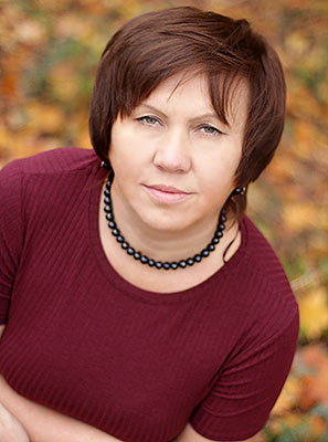 Desire bride Olga from Tolyatti (Russia), 53 yo, hair color dark brown