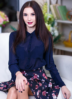 Goodhumored girl Evgeniya from Dnipro (Ukraine), 27 yo, hair color red