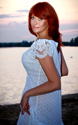 Open lady Valentina from Kharkov (Ukraine), 65 yo, hair color chestnut