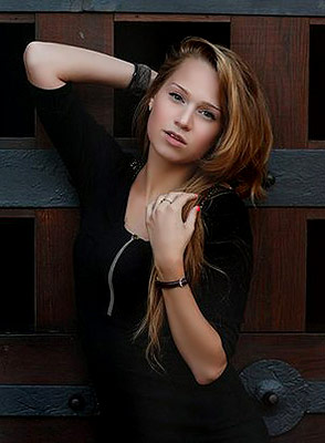 Decent girl Anastasiya from Kiev (Ukraine), 28 yo, hair color brown