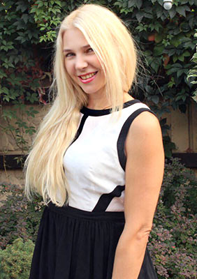 Open lady Nataliya from Kharkov (Ukraine), 48 yo, hair color blonde