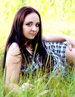 Friendly girl Tat'yana from Nikolaev (Ukraine), 32 yo, hair color brown-haired