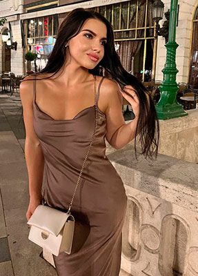 Optimistic bride Evgeniya from Kharkov (Ukraine), 31 yo, hair color brown-haired
