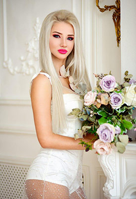 Generous lady Anastasiya from Kharkov (Ukraine), 24 yo, hair color blonde