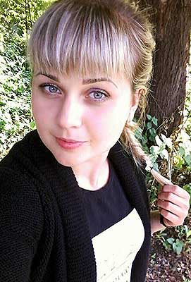 Independent girl Anna from Kharkov (Ukraine), 30 yo, hair color brown