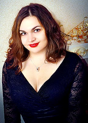 Active bride Irina from Kharkov (Ukraine), 35 yo, hair color brown-haired