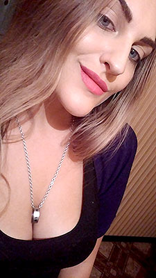 Responsive woman Anastasiya from Kharkov (Ukraine), 32 yo, hair color light brown
