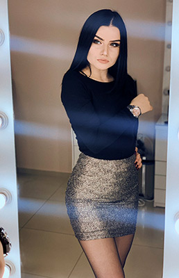 Thrifty girl Inna from Izmail (Ukraine), 24 yo, hair color black