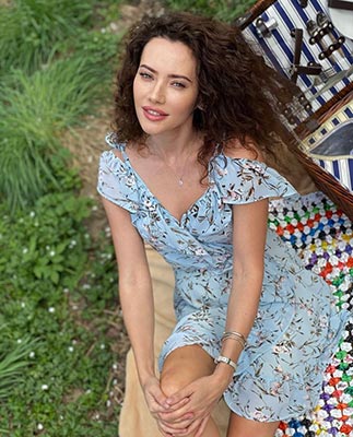 Harmonious lady Lina from Almaty (Kazakhstan), 40 yo, hair color dark brown