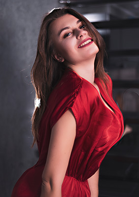 Soft lady Marina from Kharkov (Ukraine), 29 yo, hair color brown-haired