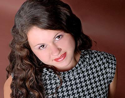 Intellegent woman Ekaterina from Kharkov (Ukraine), 37 yo, hair color chestnut