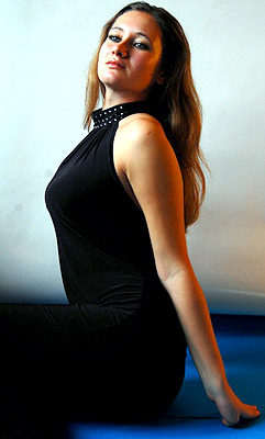 Sociable bride Oksana from Kharkov (Ukraine), 33 yo, hair color chestnut