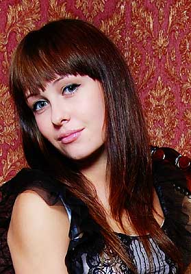 Naive bride Liliya from Kharkov (Ukraine), 31 yo, hair color chestnut