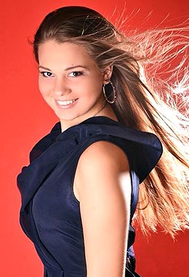 Gentle lady Anastasiya from Kharkov (Ukraine), 29 yo, hair color light brown