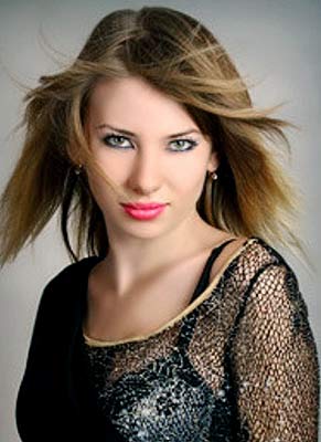 Jolly lady Viktoriya from Kherson (Ukraine), 33 yo, hair color blonde
