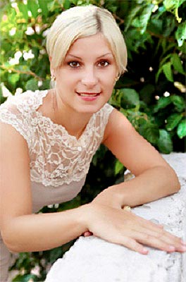 Goal oriented woman Oksana from Kherson (Ukraine), 37 yo, hair color brown