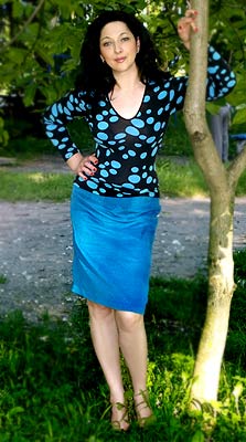 Sociable lady Irina from Khmelnitsky (Ukraine), 60 yo, hair color brunette