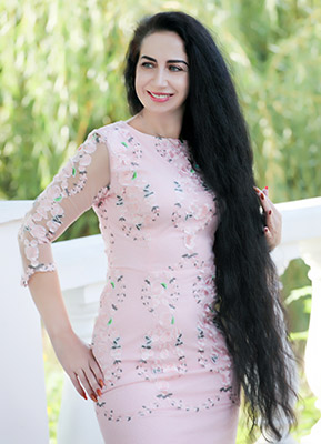 Feminine bride Alena from Khmelnitsky (Ukraine), 44 yo, hair color brown