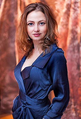 Tender lady Viktoriya from Khmelnitsky (Ukraine), 44 yo, hair color brown