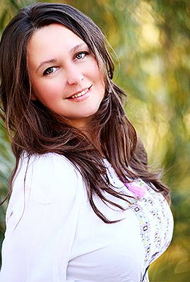 Kind woman Elena from Chernovtsy (Ukraine), 50 yo, hair color chestnut