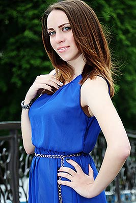 Libra lady Anna from Khmelnitsky (Ukraine), 32 yo, hair color dark brown