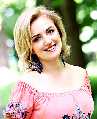 Spontaneous bride Tat'yana from Khmelnitsky (Ukraine), 54 yo, hair color blonde