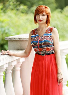 Affectionate bride Oksana from Khmelnitsky (Ukraine), 48 yo, hair color red-haired