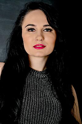 Friendly bride Ekaterina from Kiev (Ukraine), 29 yo, hair color black