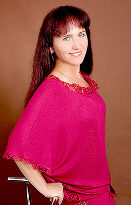 Cheerful lady Tamara from Kiev (Ukraine), 63 yo, hair color chestnut