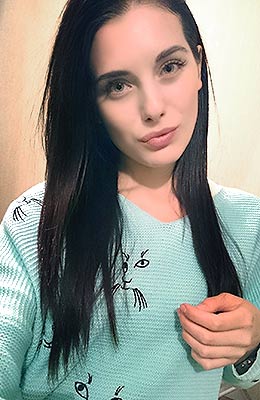 Sensitive bride Yana from Kiev (Ukraine), 30 yo, hair color brunette