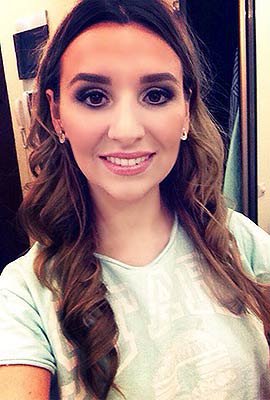 Generous lady Irina from Chernigov (Ukraine), 33 yo, hair color brunette