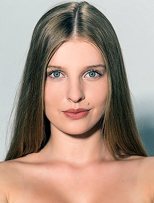 Passionate lady Anastasiya from Kiev (Ukraine), 30 yo, hair color light brown