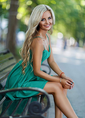 Honest bride Kristina from Odessa (Ukraine), 35 yo, hair color blonde