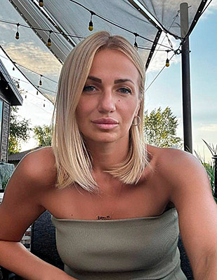 Sexy woman Yana from Dnepropetrovsk (Ukraine), 36 yo, hair color blonde