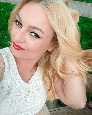 Tolerant woman Irina from Kiev (Ukraine), 36 yo, hair color blonde