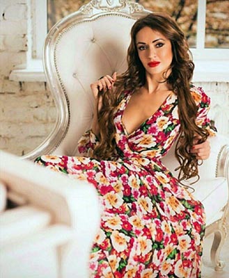 Serious bride Nataliya from Kiev (Ukraine), 44 yo, hair color dark brown