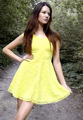 Kind woman Lesya from Kiev (Ukraine), 38 yo, hair color dark brown