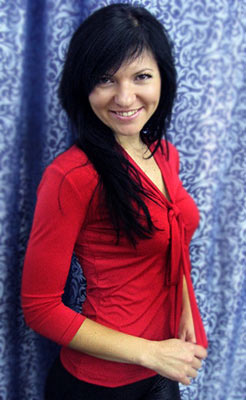 Affable bride Elena from Kherson (Ukraine), 42 yo, hair color black