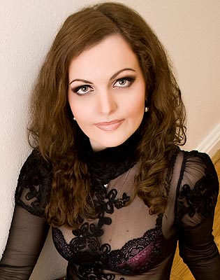 Romantic lady Ol'ga from Kiev (Ukraine), 40 yo, hair color chestnut