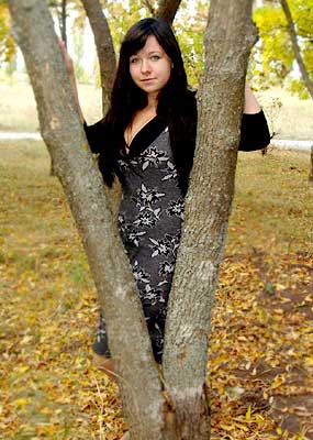 Elegant bride Ekaterina from Kirovograd (Ukraine), 35 yo, hair color brunette