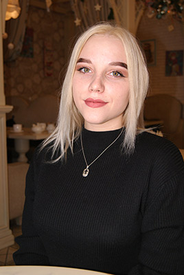 Kind lady Anastasiya from Kirovograd (Ukraine), 21 yo, hair color blonde