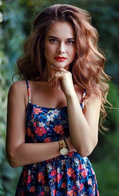 Tenderhearted bride Kseniya from Moscow (Russia), 32 yo, hair color brown-haired