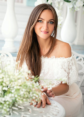 Active lady Irina from Kharkov (Ukraine), 38 yo, hair color brown