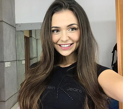 Beautiful wife Anna from Kiev (Ukraine), 33 yo, hair color dark brown