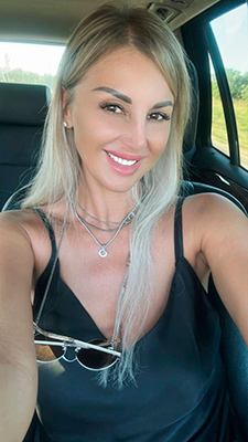 Modest bride Olya from Kiev (Ukraine), 39 yo, hair color blonde
